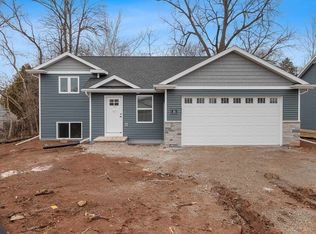 34 Gibson Ct, Oshkosh, WI 54902