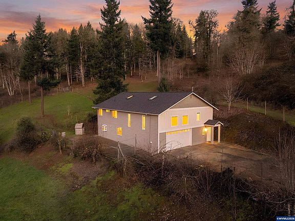 3rd image of 9275 SE Terrace View Ct