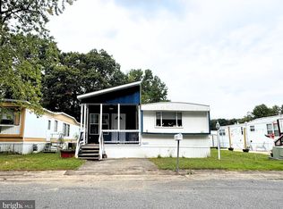 18 Alexander Ave, Jackson, NJ 08527