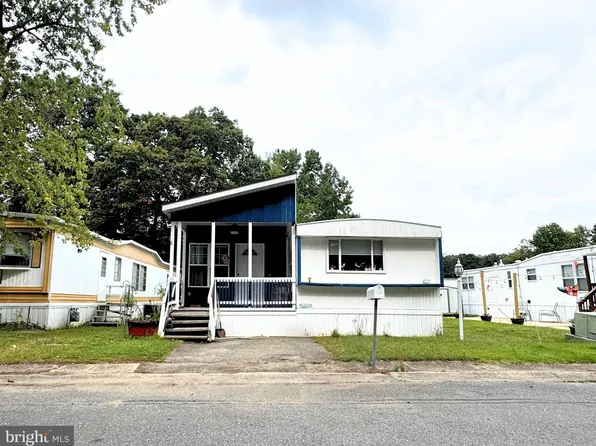 18 Alexander Ave, Jackson, NJ 08527