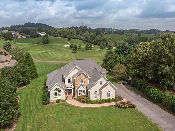 2nd image of 365 Augusta Dr