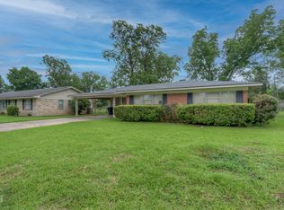 1800 Bayou Cir, Bossier City, LA 71112