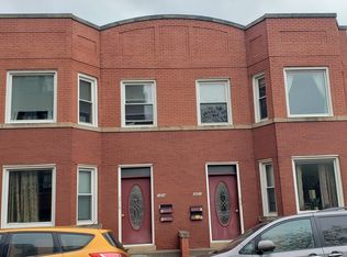 3054 S Loomis St #1F, Chicago, IL 60608