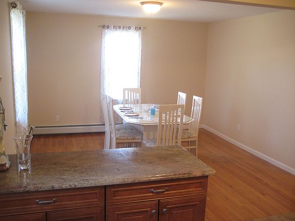 Eating area/Family Room