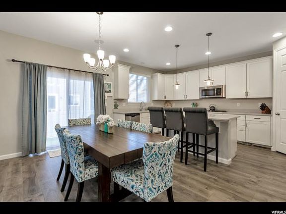 3rd image of 5701 W Yukon River Ln