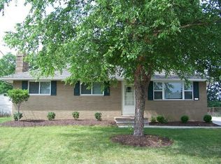 6451 Wedgewood Dr, Brookpark, OH 44142