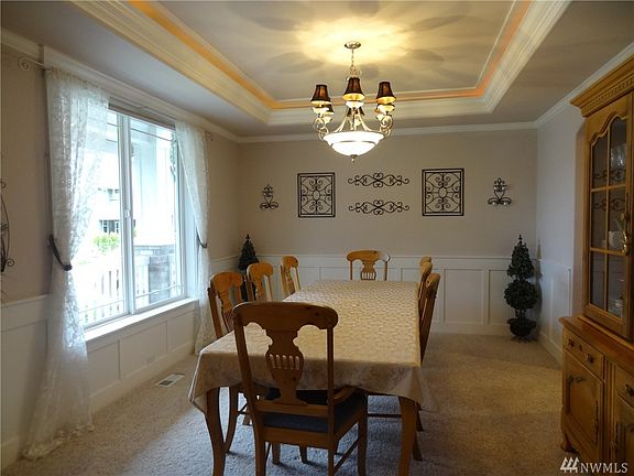4th image of 18001 118th Avenue Ct E