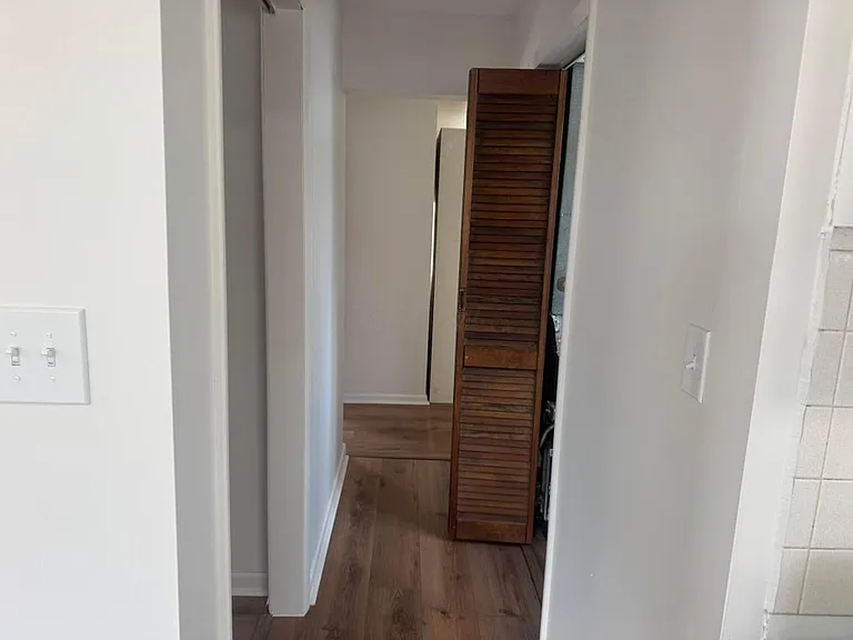 4956 Island Dr NE — Photo 13