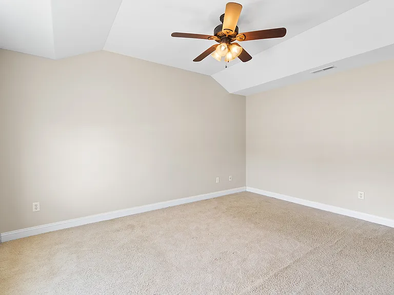 5003 Summerswell Ln SE — Photo 14