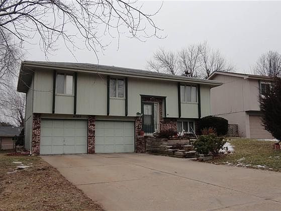 1st image of 4743 N 131st St