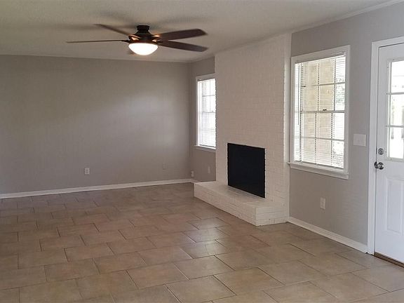5th image of 4188 Danamar Dr