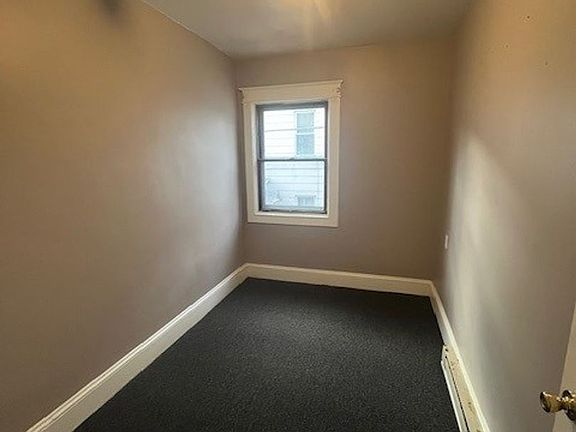 5th image of 201 E Kline Ave APT 3