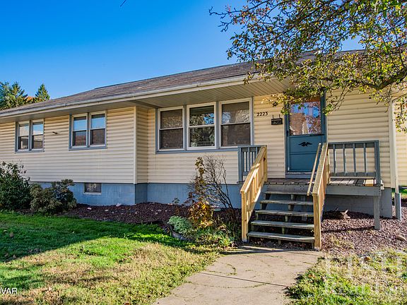 2nd image of 2223 Mosser Ave