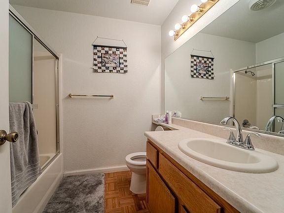 2nd image of 1715 Wildflower Cir