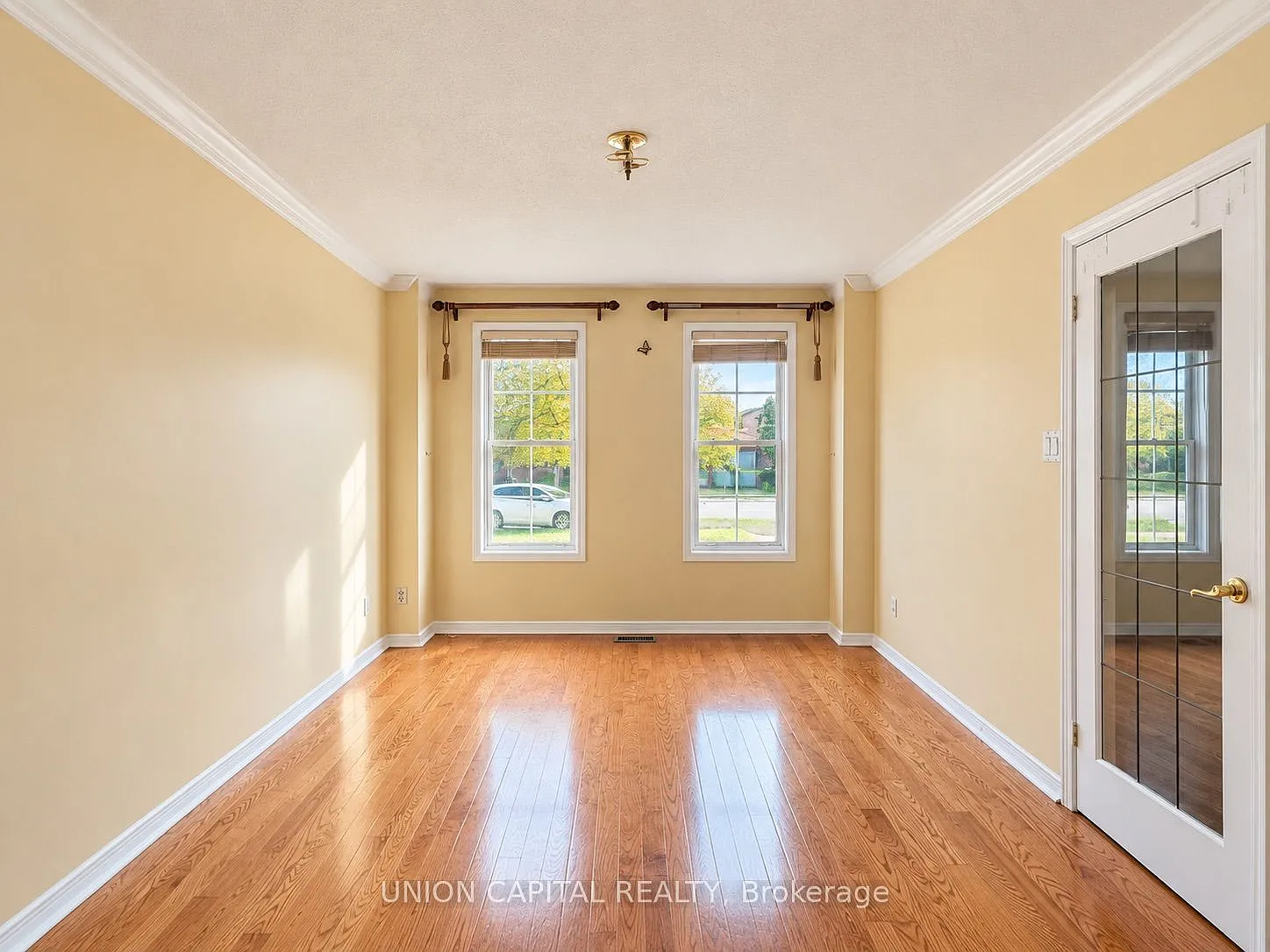 4 bed, $3,600 — Photo 3