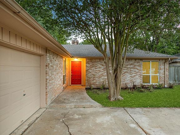 3rd image of 14310 Ella Lee Ln