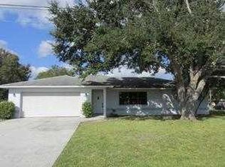 191 Coral Dr, Fort Myers, FL 33905