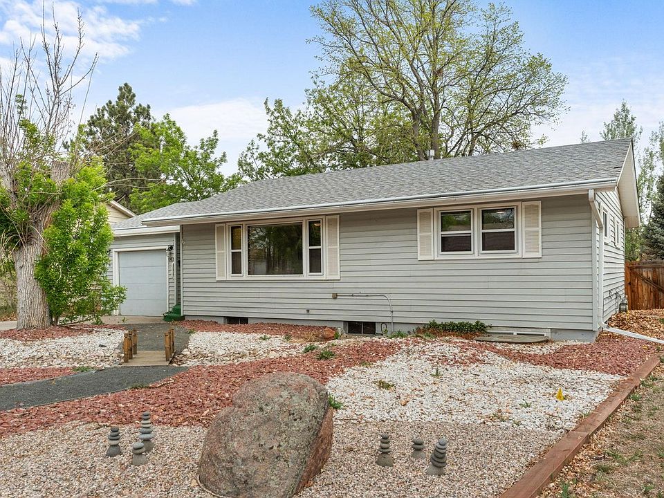 1st image of 503 Crescent Dr