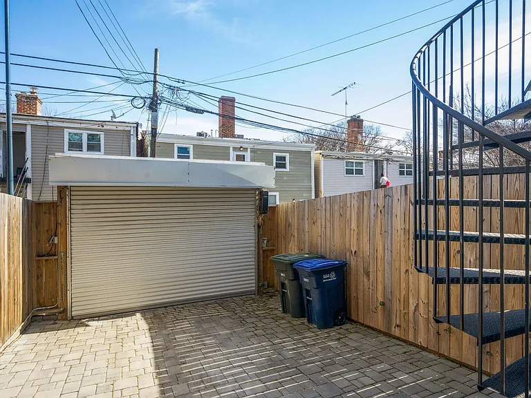 1315 Trinidad Ave NE #1 — Photo 24