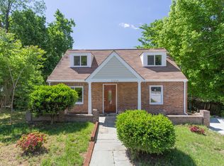 2308 Fort Dr, Alexandria, VA 22303