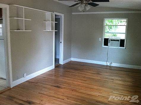 3rd image of 110 Lake Ave