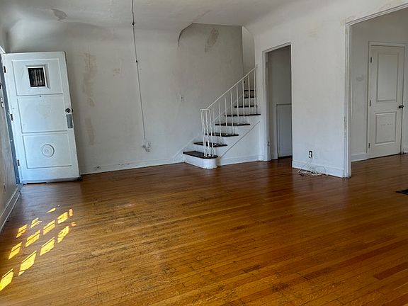 Entry into living room