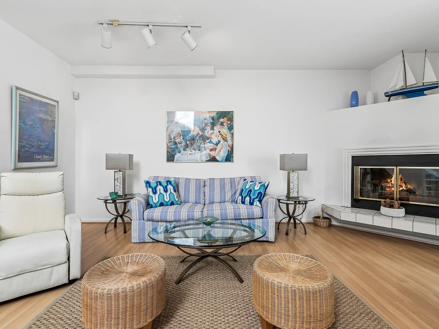 Southampton Common Condo for Summer — Photo 3