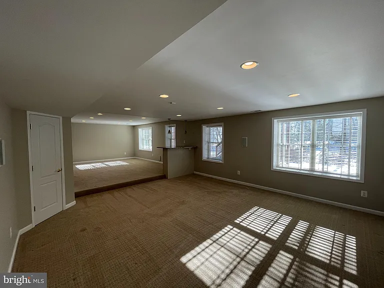 21330 Meadow Field Ct — Photo 23