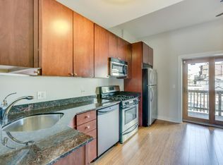 2403 N Clybourn Ave #3, Chicago, IL 60614