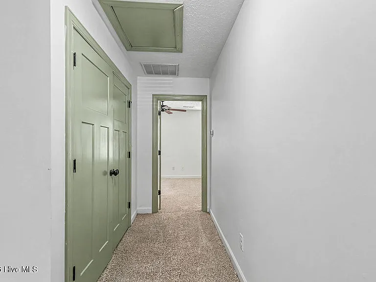 105 Kenan Loop — Photo 17