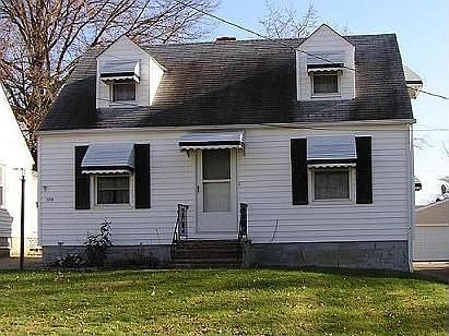 1st image of 308 Marion Dr