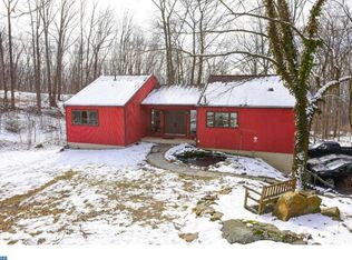 116 Hilltop Dr, Downingtown, PA 19335