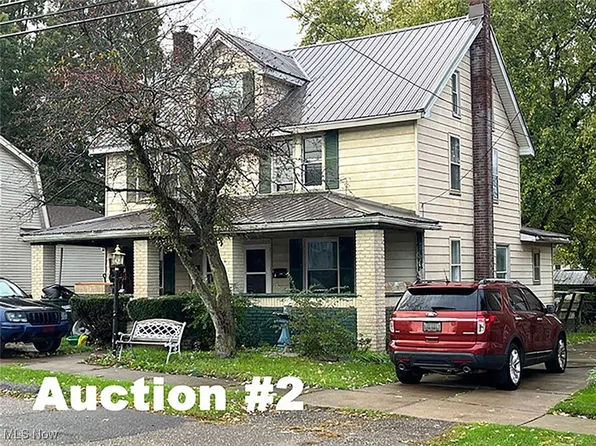 126 Liberty St W, East Canton, OH 44730