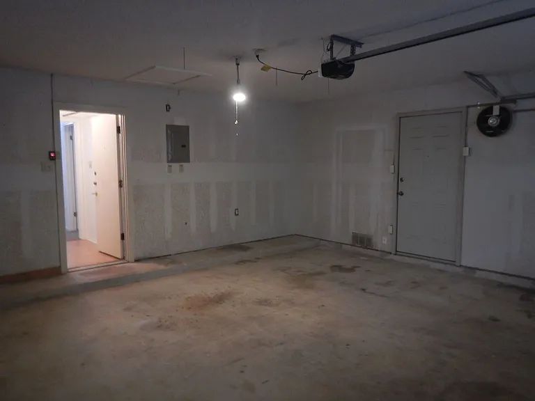 5906 Spring Xing — Photo 18
