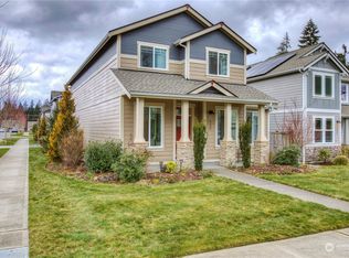 6225 Courtyard Ln SW, Tumwater, WA 98512