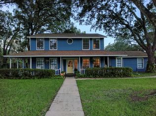 12718 Barrett Dr, Tampa, FL 33624
