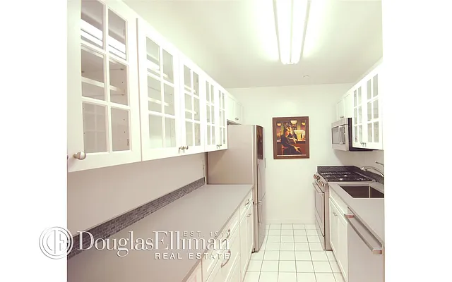 Sold by Douglas Elliman | media 4