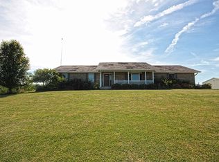 2721 N 2100 East Rd, Blue Mound, IL 62513