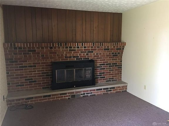 2nd image of 756 Arenel Dr