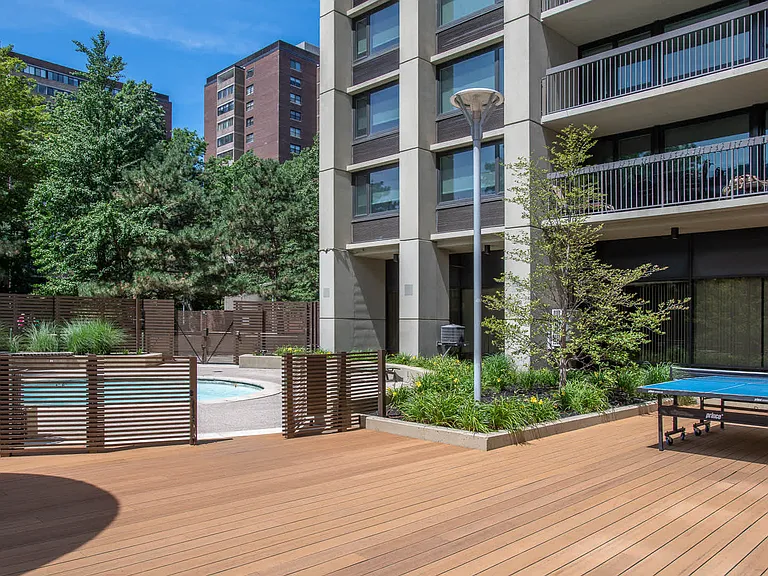 Sun Deck Lounge Space