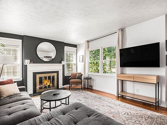 5th image of 1418 McKinley Ave