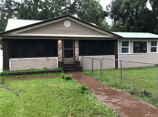 302 N Old Wire Rd, Wildwood, FL 34785