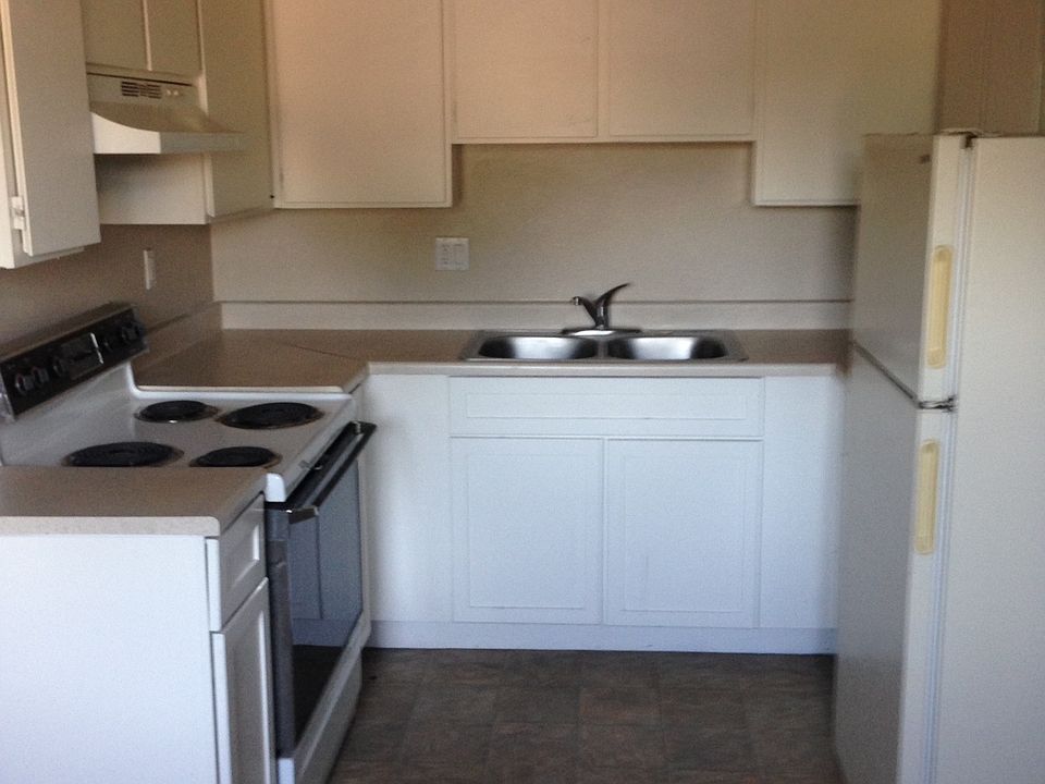 2nd image of 308 E Tonopah Ave APT A