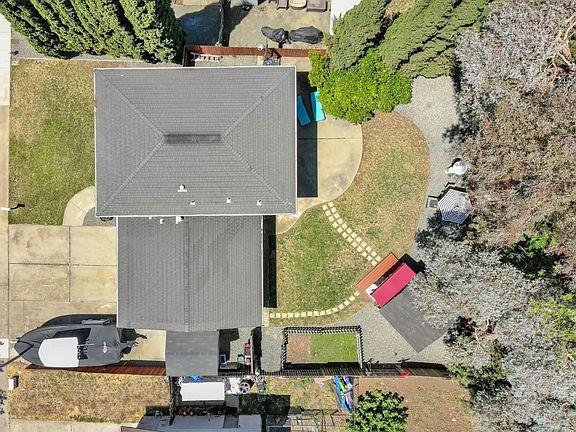 5th image of 1108 Waxwing Drive