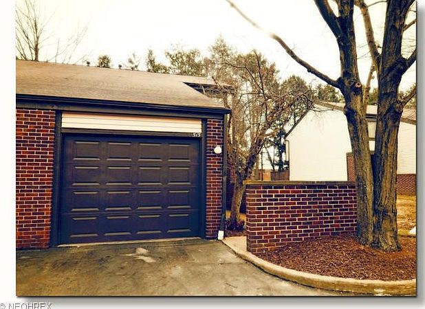 1st image of 515 Forsythia Ln #90