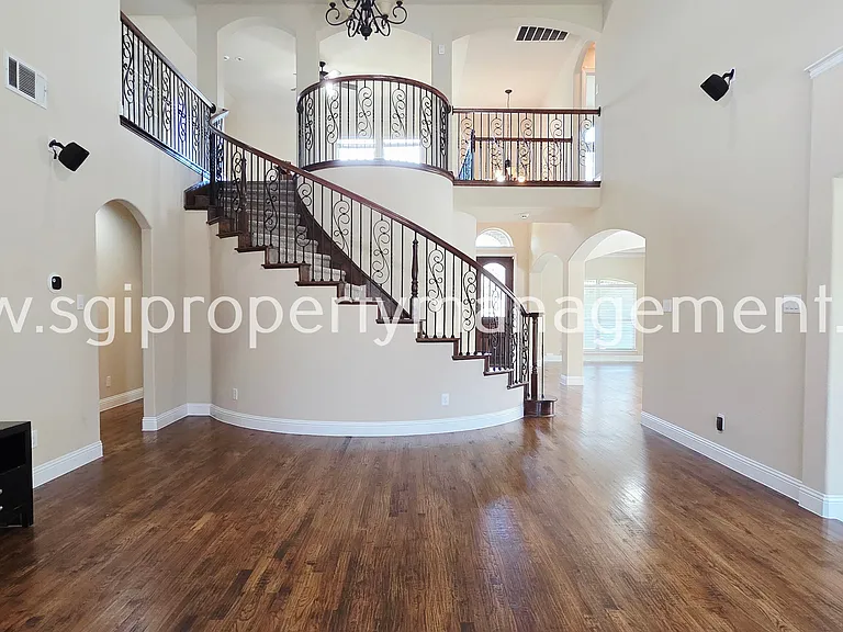 12381 Summertree Dr — Photo 15