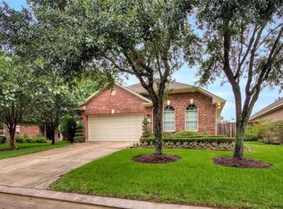 2314 Messina Dr, Pearland, TX 77581