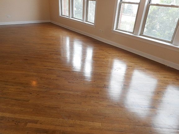 4th image of 1755 W Wilson Ave #3