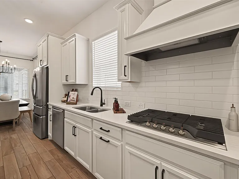 18406 Generous Ln — Photo 10