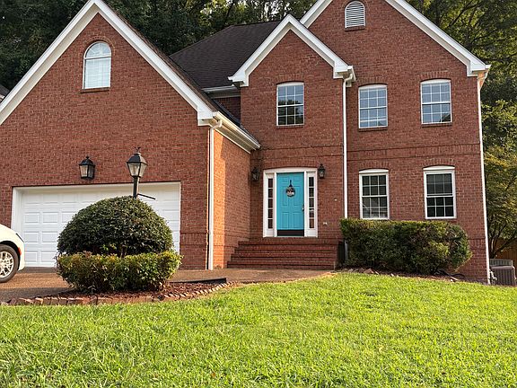 2nd image of 722 Creek Dr